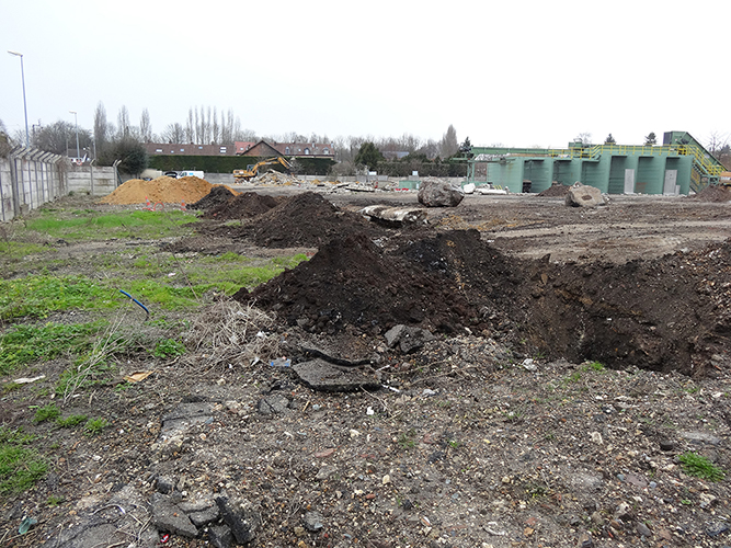 mini pelle technique d'échantillionnage